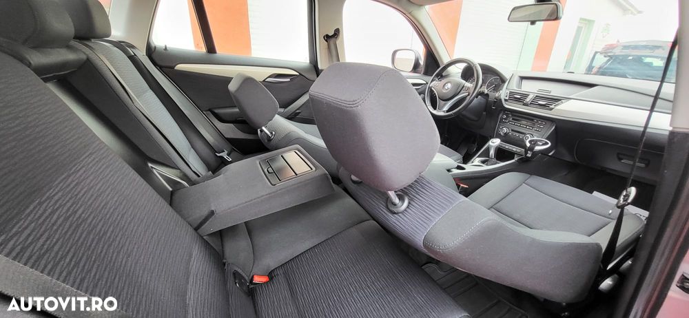 BMW X1 sDrive18d - 21