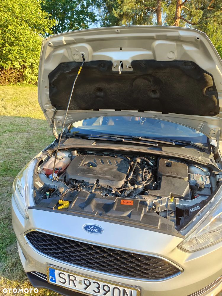 Ford Focus 1.5 EcoBoost Titanium ASS - 32