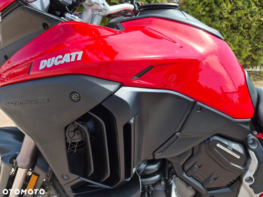 Ducati Multistrada - 8