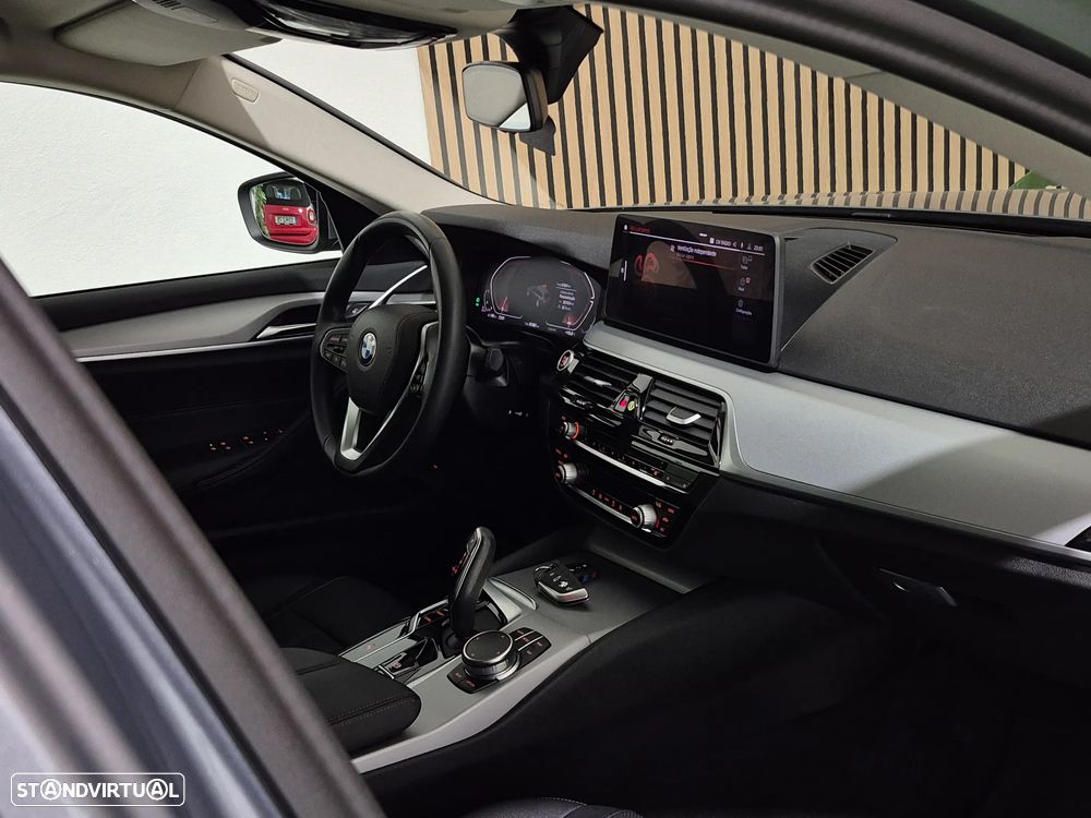 BMW 520 d Auto - 17