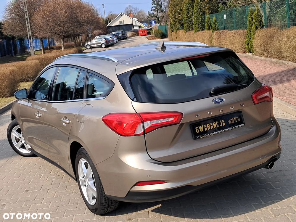 Ford Focus SW 1.5 EcoBlue S&S TITANIUM - 8