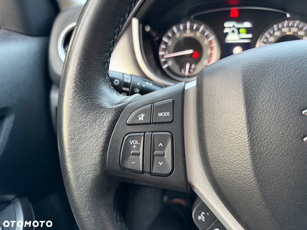 Suzuki Vitara 1.4 Boosterjet SHVS Premium 2WD - 25