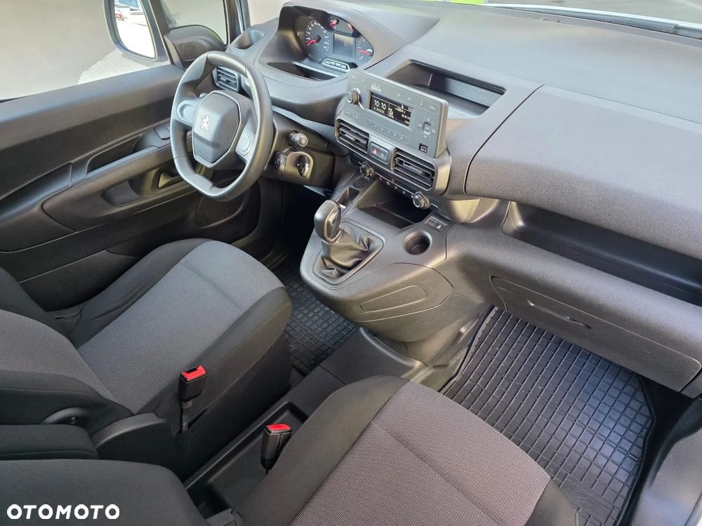 Peugeot PARTNER - 4