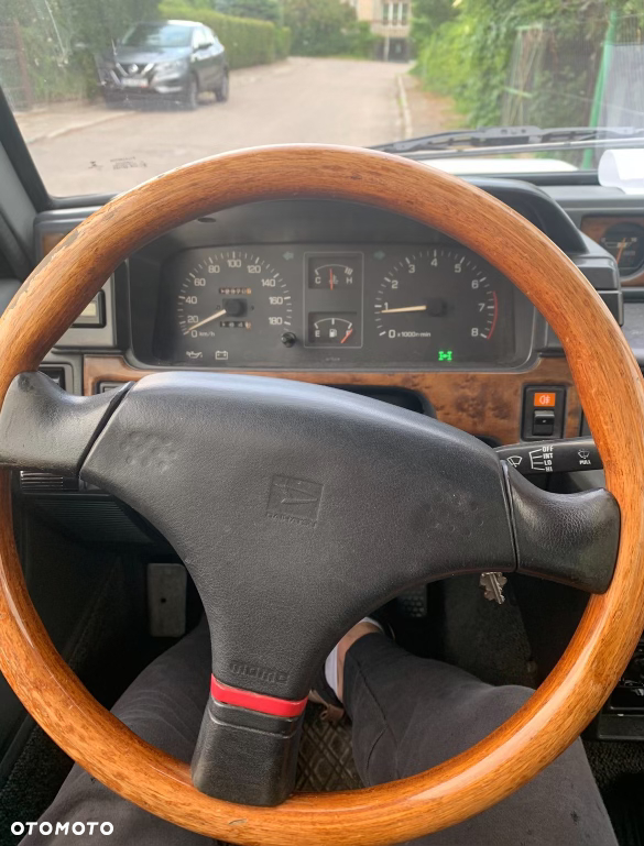 Daihatsu Feroza - 12