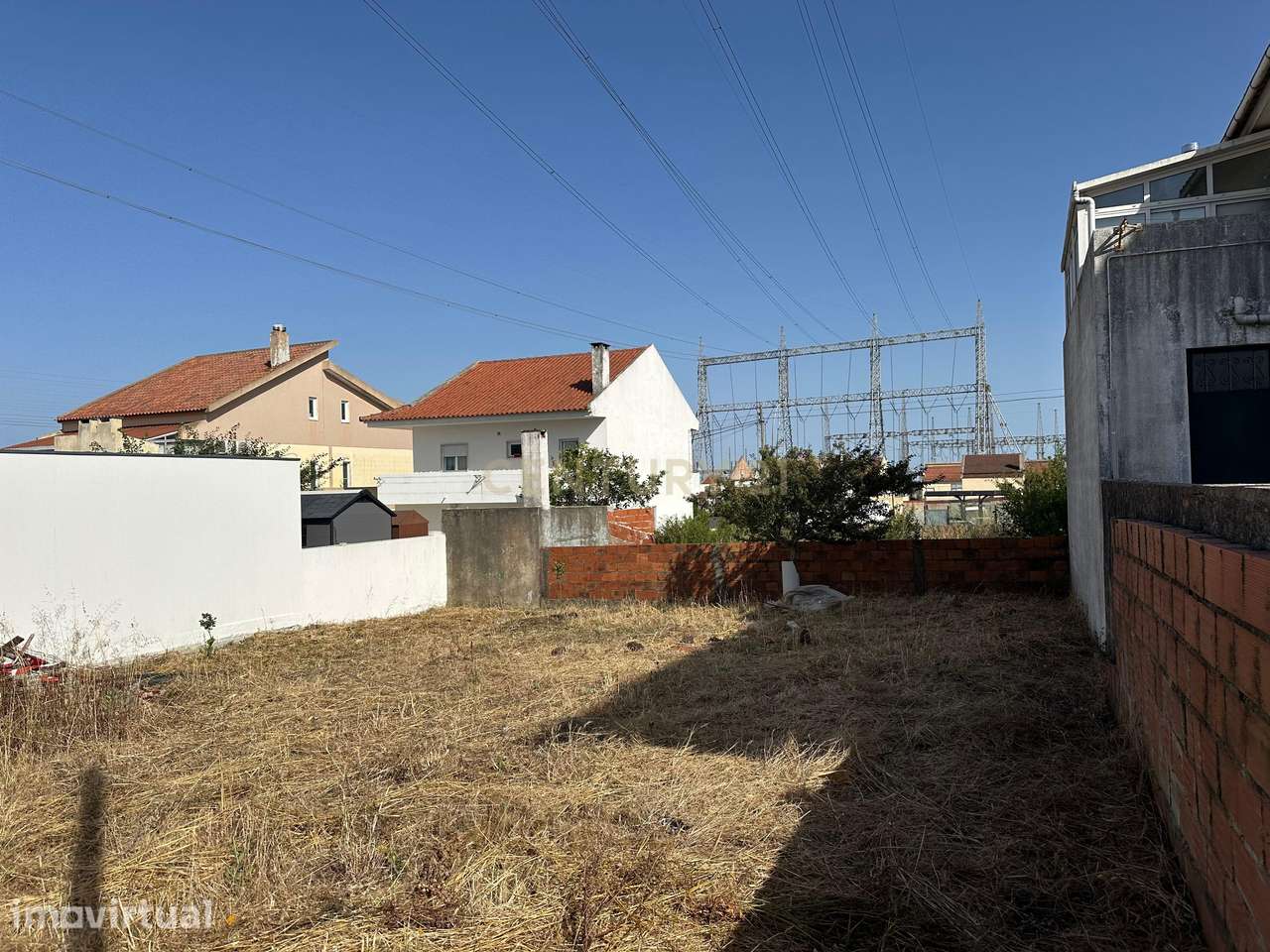 Terreno Urbano para Construção | 296 m² | Mina de Água, Amadora - Grande imagem: 3/8