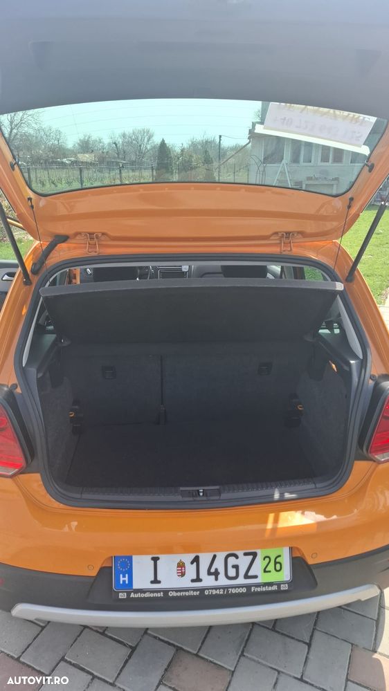 Volkswagen Polo - 9