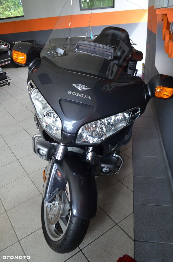 Honda GL - 5