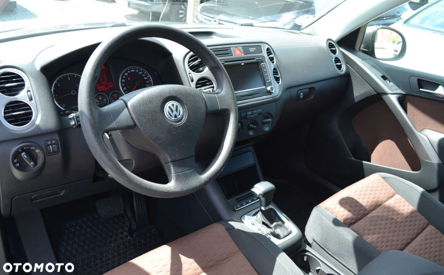 Volkswagen Tiguan 2.0 TDI 4Mot Track DSG - 6