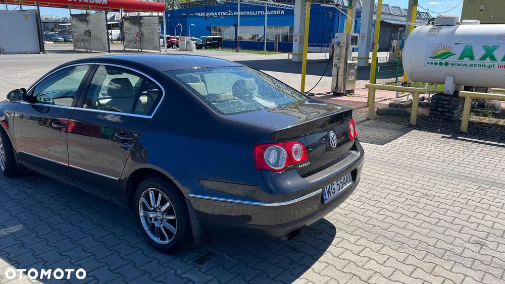 Volkswagen Passat 1.8 TSI Highline - 5
