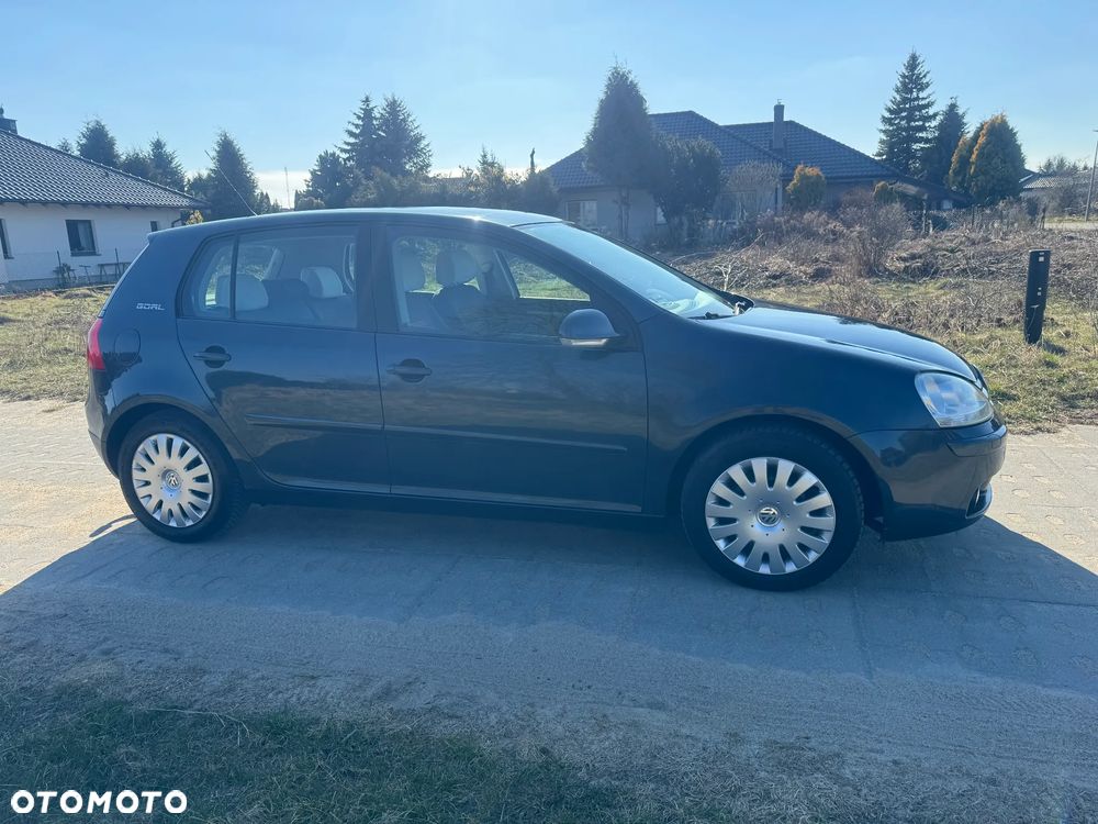 Volkswagen Golf 1.4 Comfortline - 4