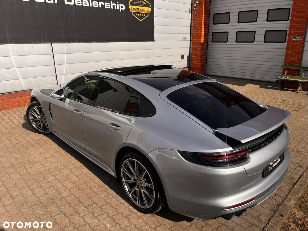 Porsche Panamera - 10