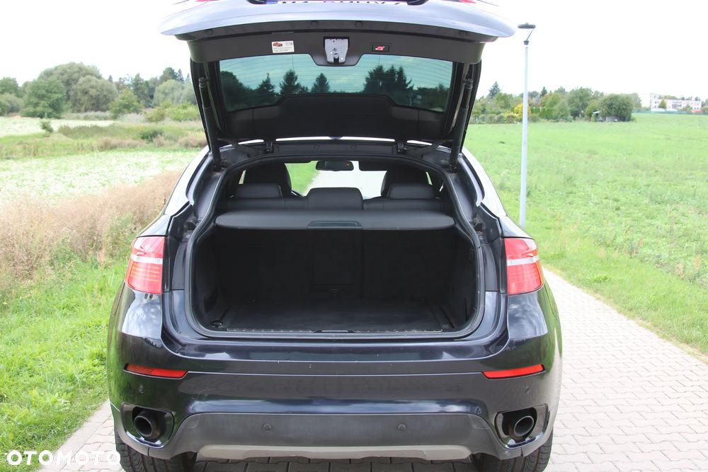 BMW X6 - 12