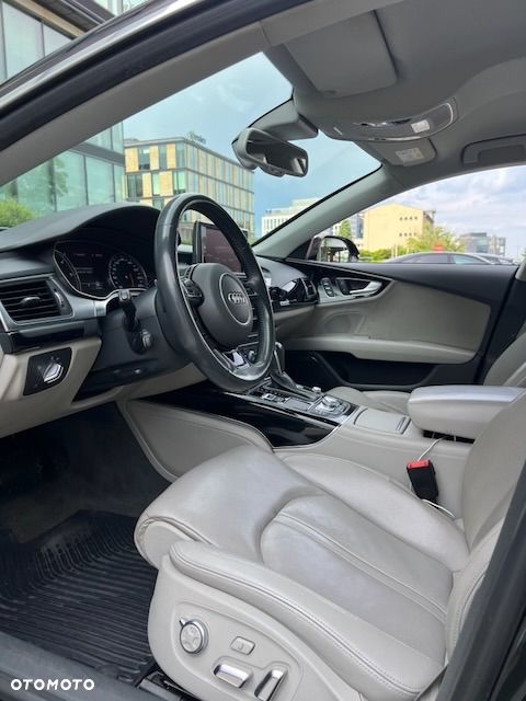 Audi A7 Sportback - 11