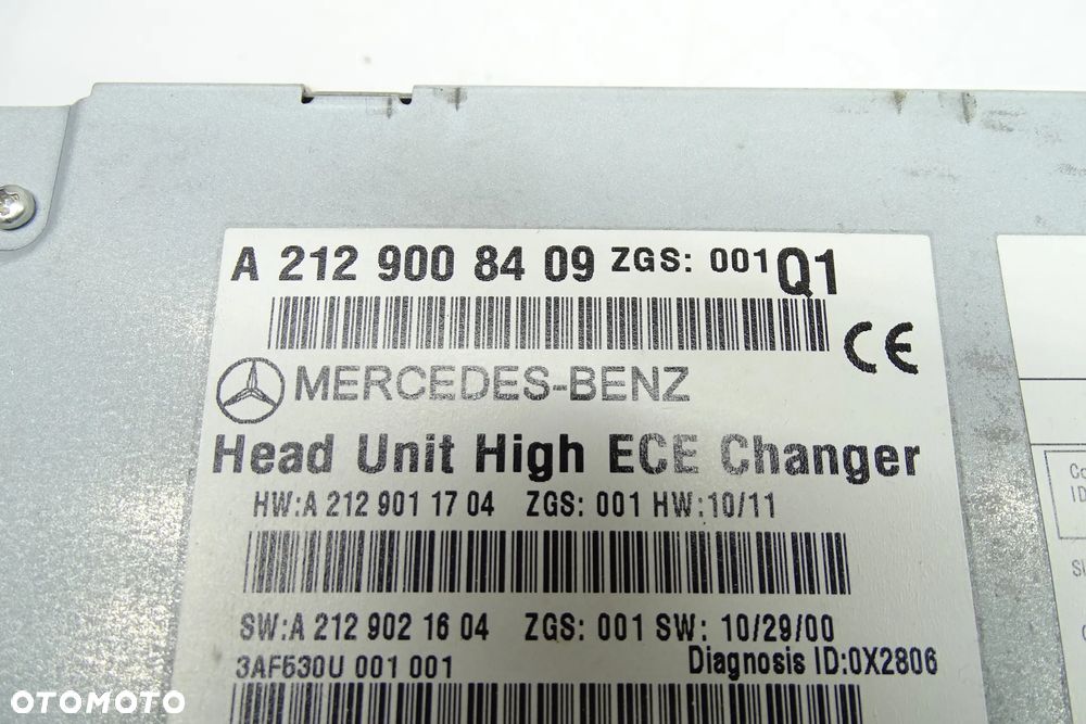 Mercedes E Klasa W212 W207 Radio z wyświetlaczem A2129008409 A2129005000 - 7