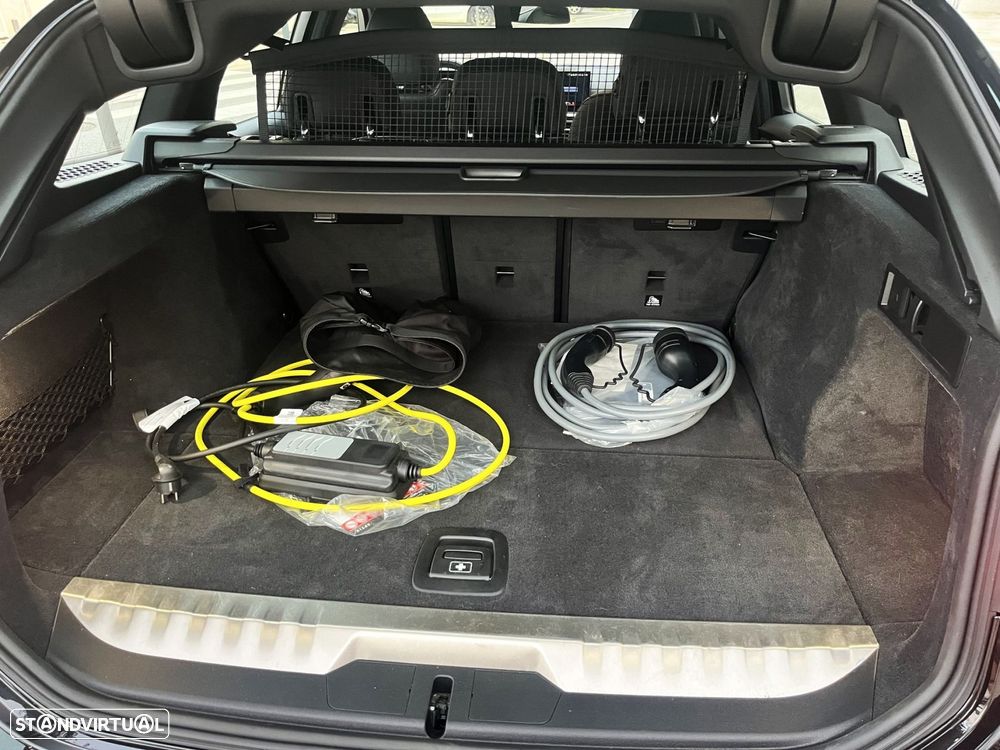 BMW 320 e Touring Pack M Auto - 17