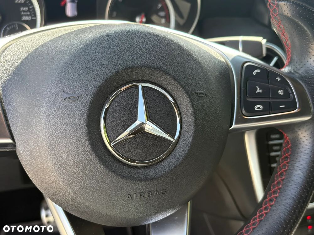 Mercedes-Benz GLA 180 7G-DCT AMG Line - 26