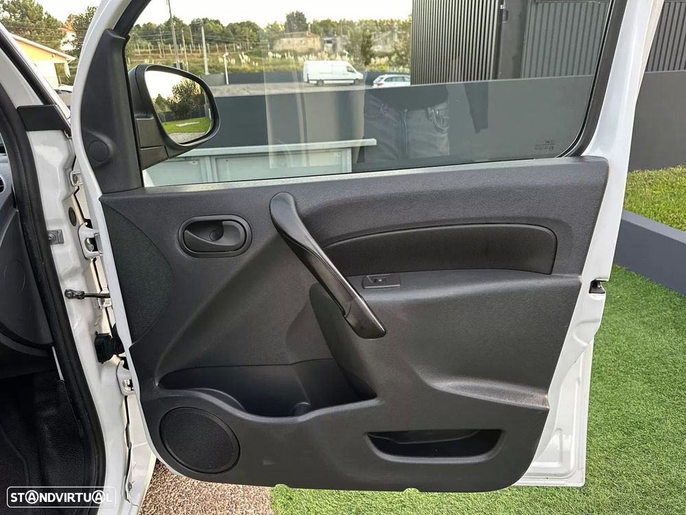 Renault kangoo compact 1.5 dci iva dedutivel - 34