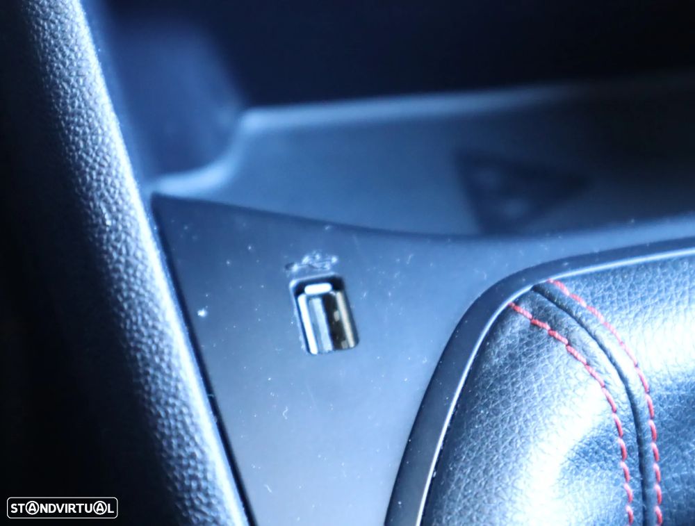 Ford Fiesta 1.0 EcoBoost ST-Line - 51