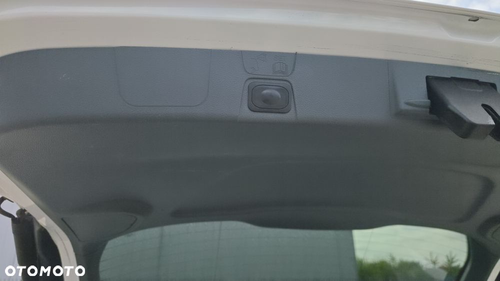 Ford C-MAX 2.0 TDCi Titanium - 24