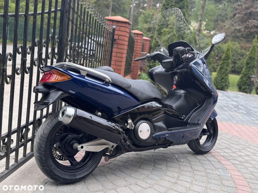 Yamaha Tmax - 4