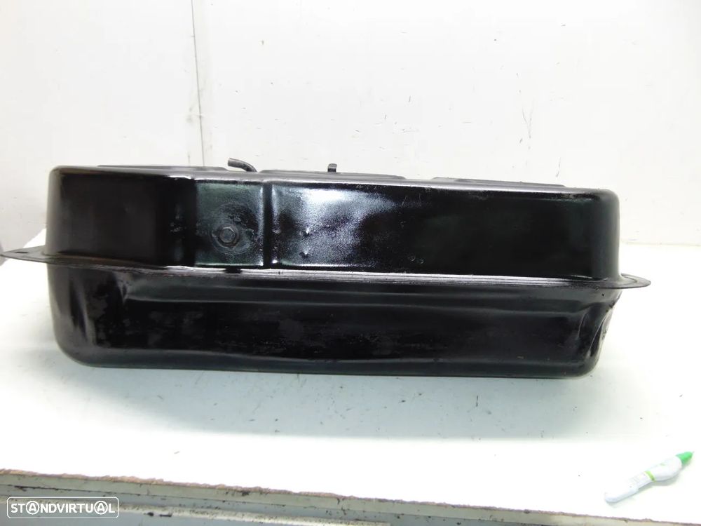 Toyota Corolla KE 20 depósito gasolina - 5