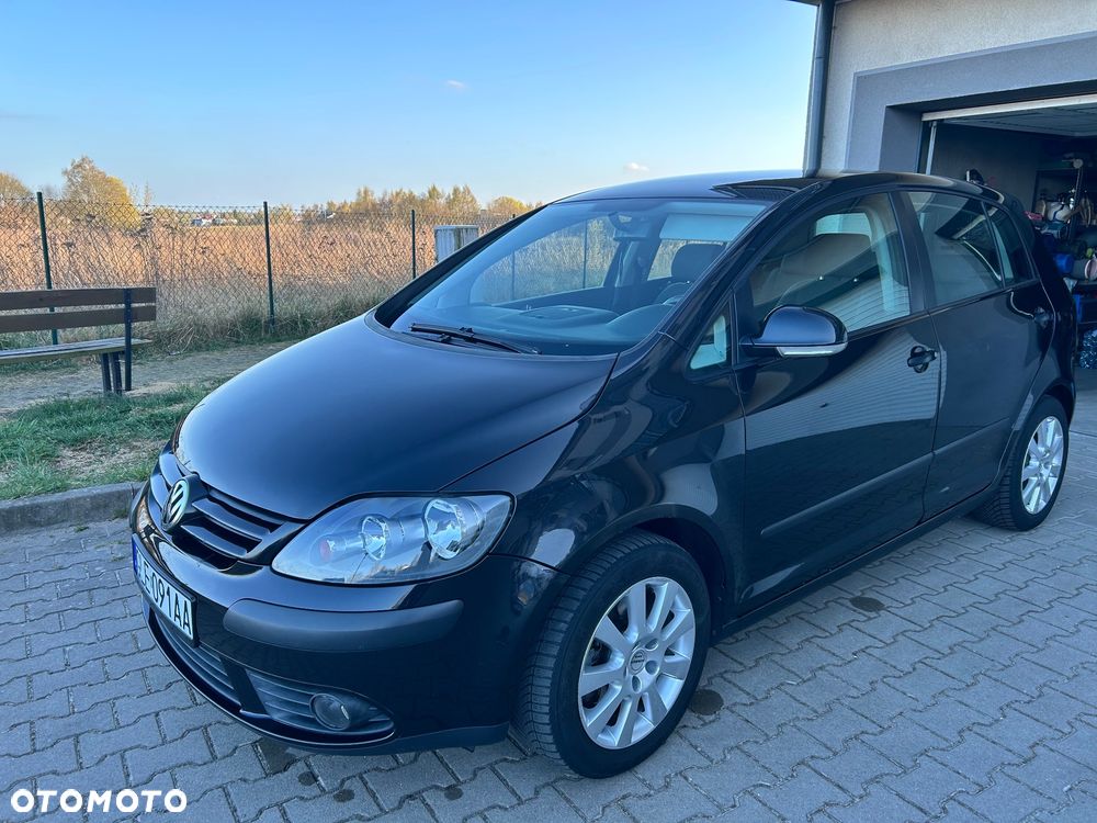 Volkswagen Golf 1.6 FSI Comfortline - 1