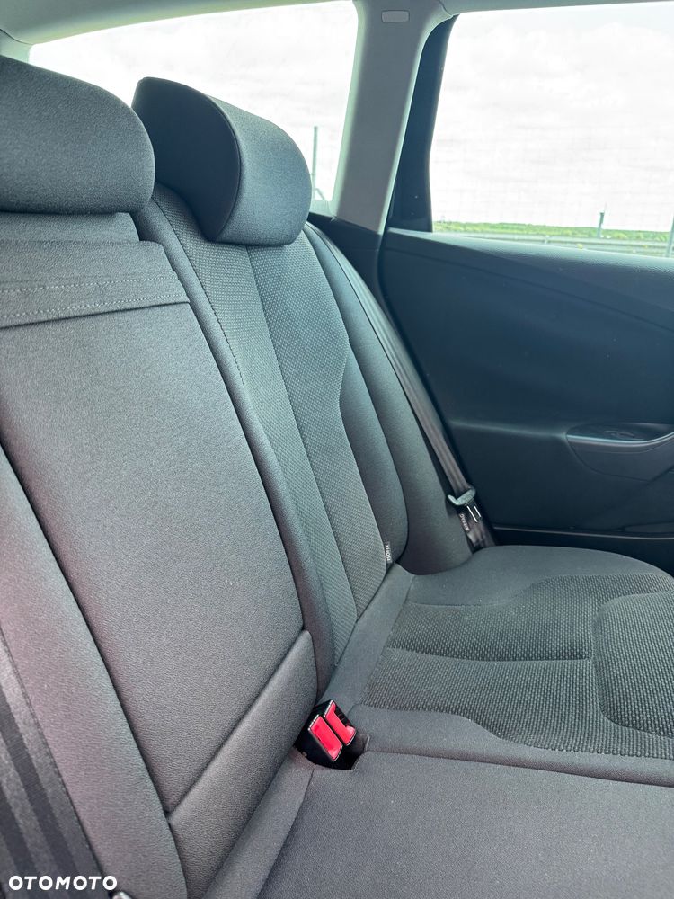 Volkswagen Passat 2.0 TDI Highline - 8