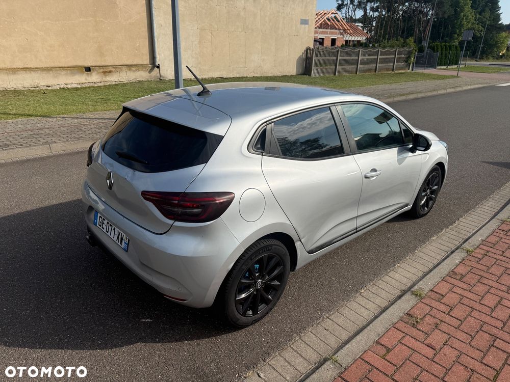 Renault Clio - 13