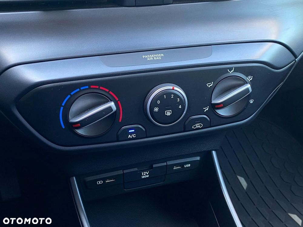 Hyundai i20 1.2 Modern - 27