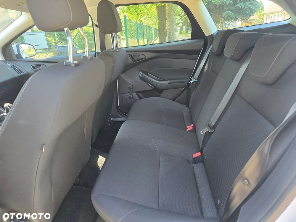 Ford Focus - 16