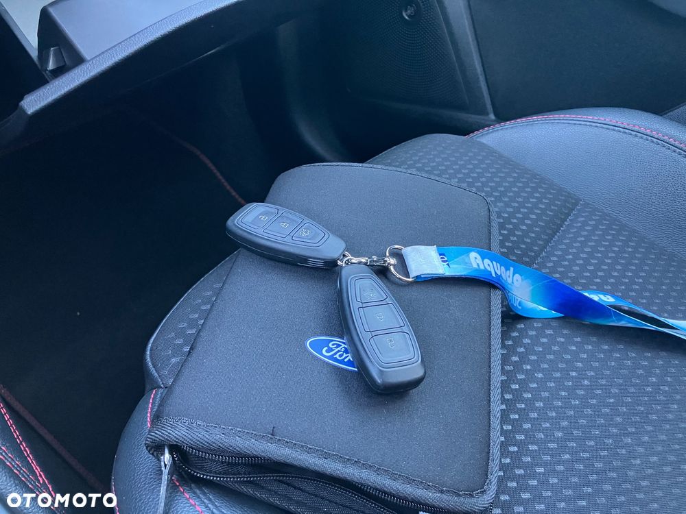 Ford Focus 1.5 EcoBoost Start-Stopp-System ST-Line - 27