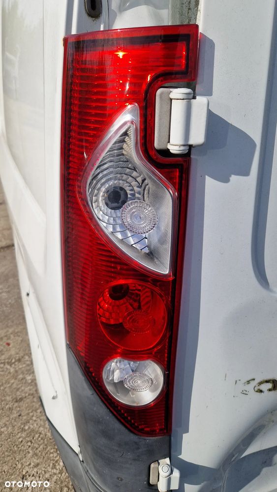 RENAULT KANGOO II 2012r OSŁONA PRZECIWSŁONECZNA PRAWA - 1