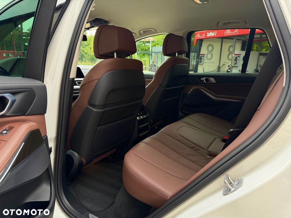 BMW X5 xDrive30d mHEV - 22
