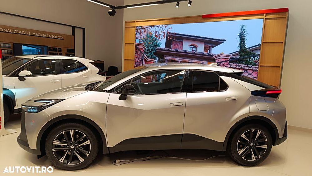 Toyota C-HR - 7
