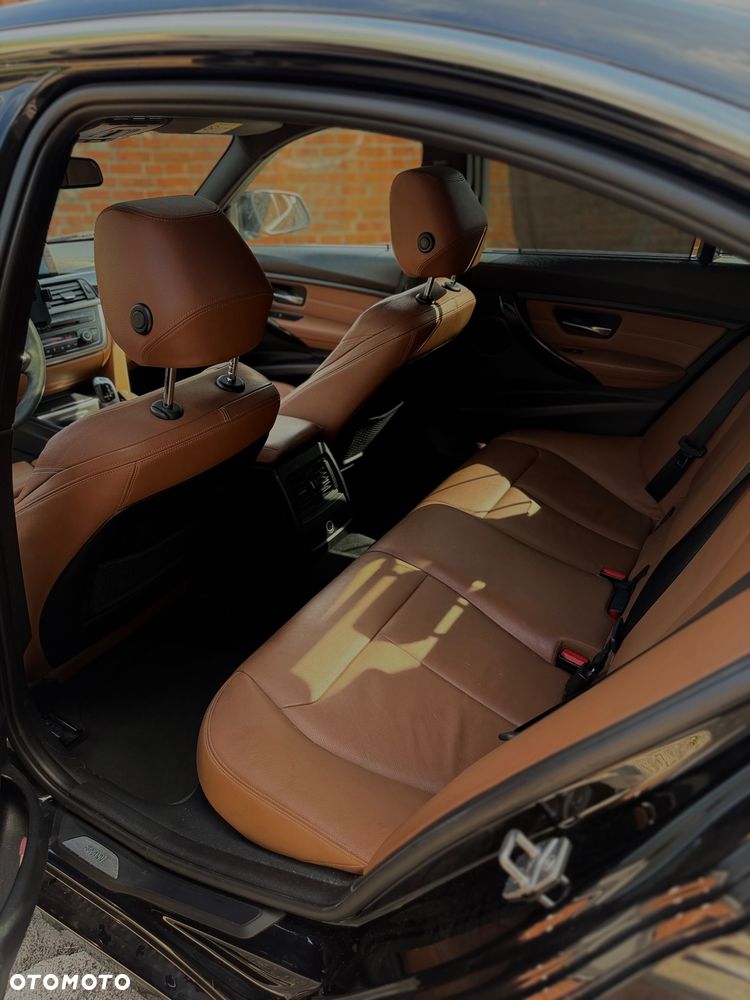 BMW Seria 3 330d M Sport EU6 - 7