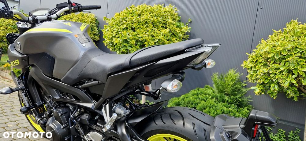 Yamaha MT - 29