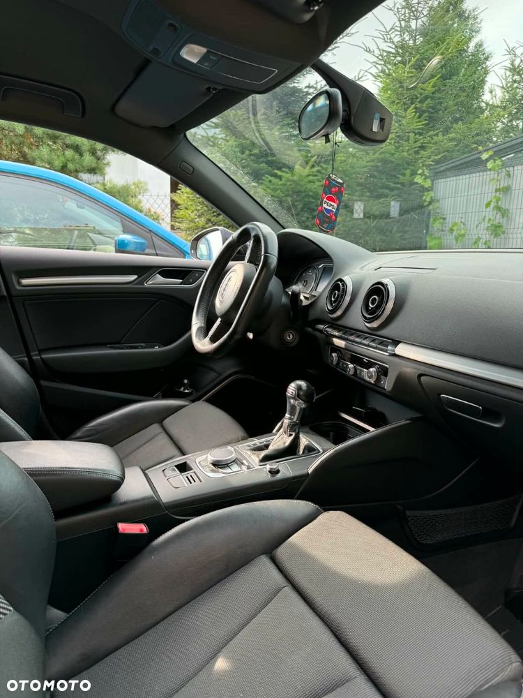 Audi A3 Sportback 2.0 TDI Attraction S tronic - 3