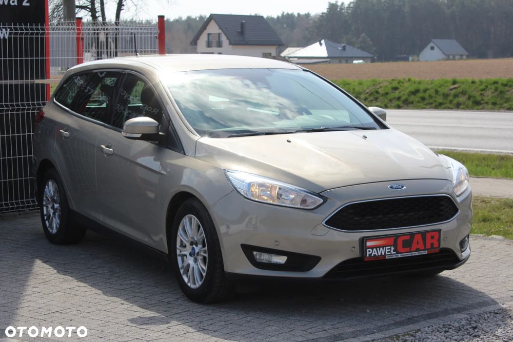 Ford Focus 1.6 TDCi ECOnetic 88g Start-Stopp-System Titanium - 3