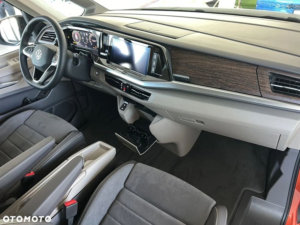 Volkswagen Multivan - 13