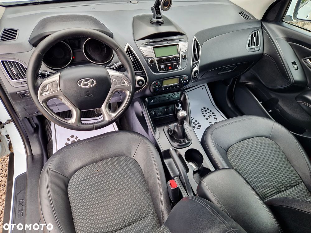 Hyundai ix35 2.0 4WD Premium - 16