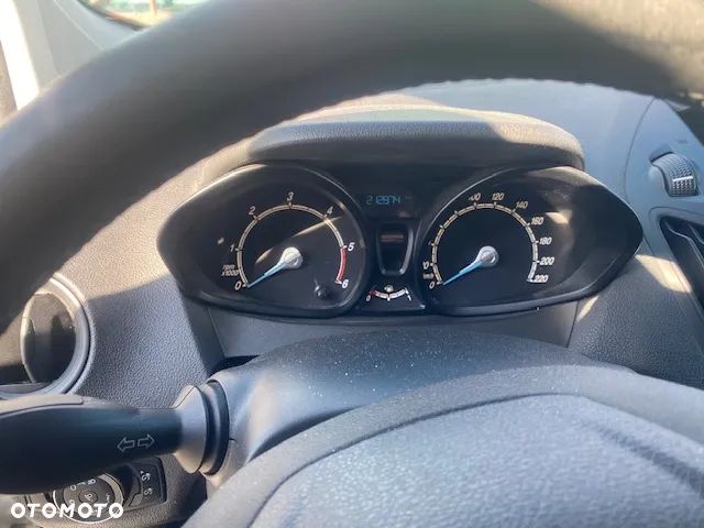 Ford Transit Courier Basis - 8