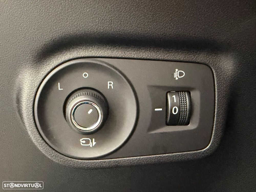 MG ZS 1.5 Hybrid+ Luxury - 20