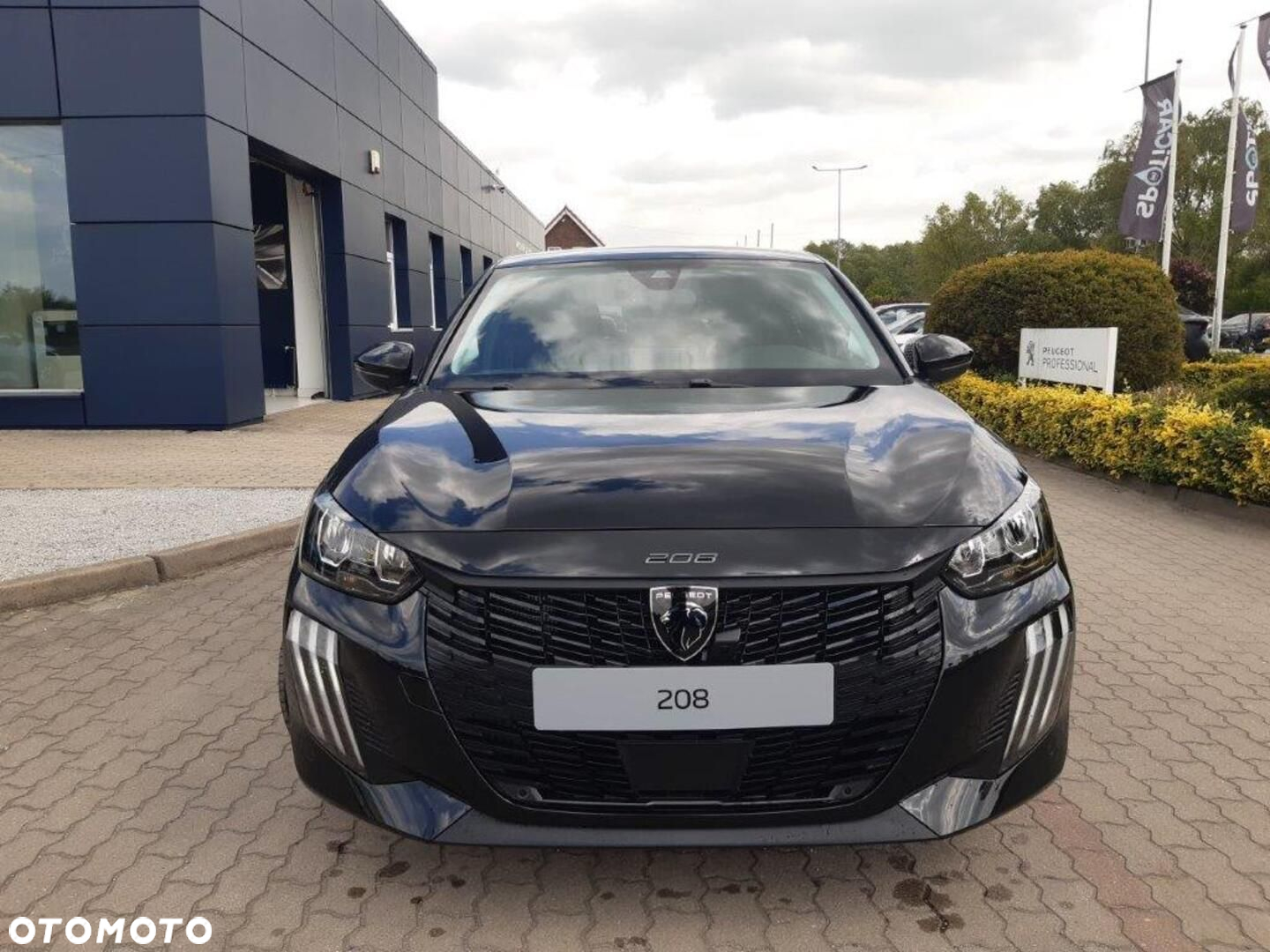 Peugeot 208 - 2