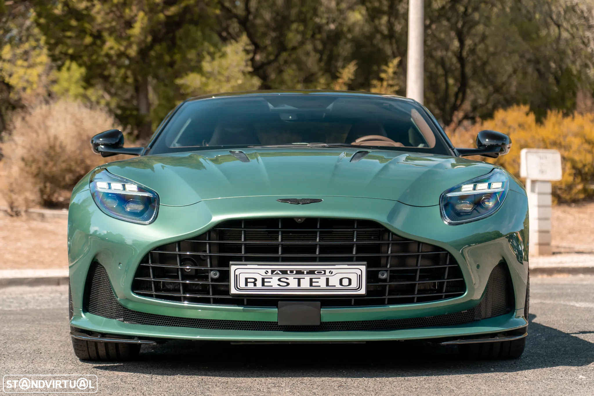 Aston Martin DB12 Coupé V8 Auto - 4