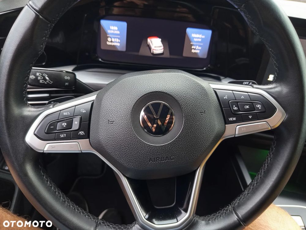 Volkswagen Golf - 20