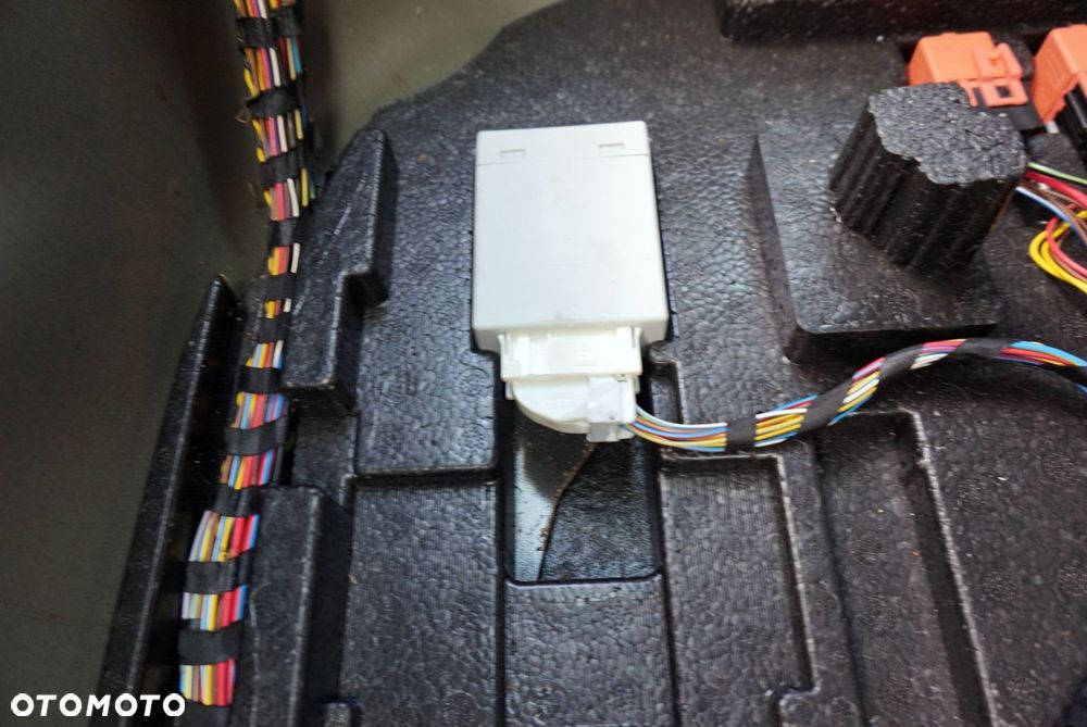 MODUŁ STEROWNIK 5 E61 2.5 D 37146766280 6766280 ECAS BMW 2003-2007 - 1