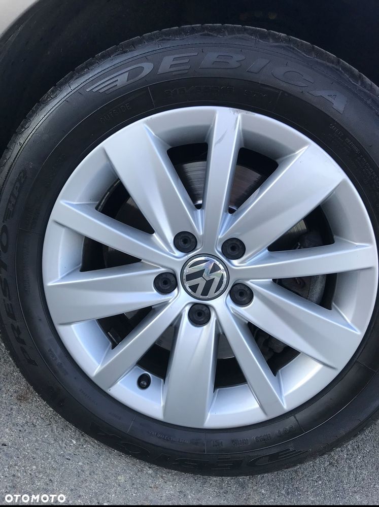 Volkswagen Passat ver-1-6-tdi-comfortline - 8