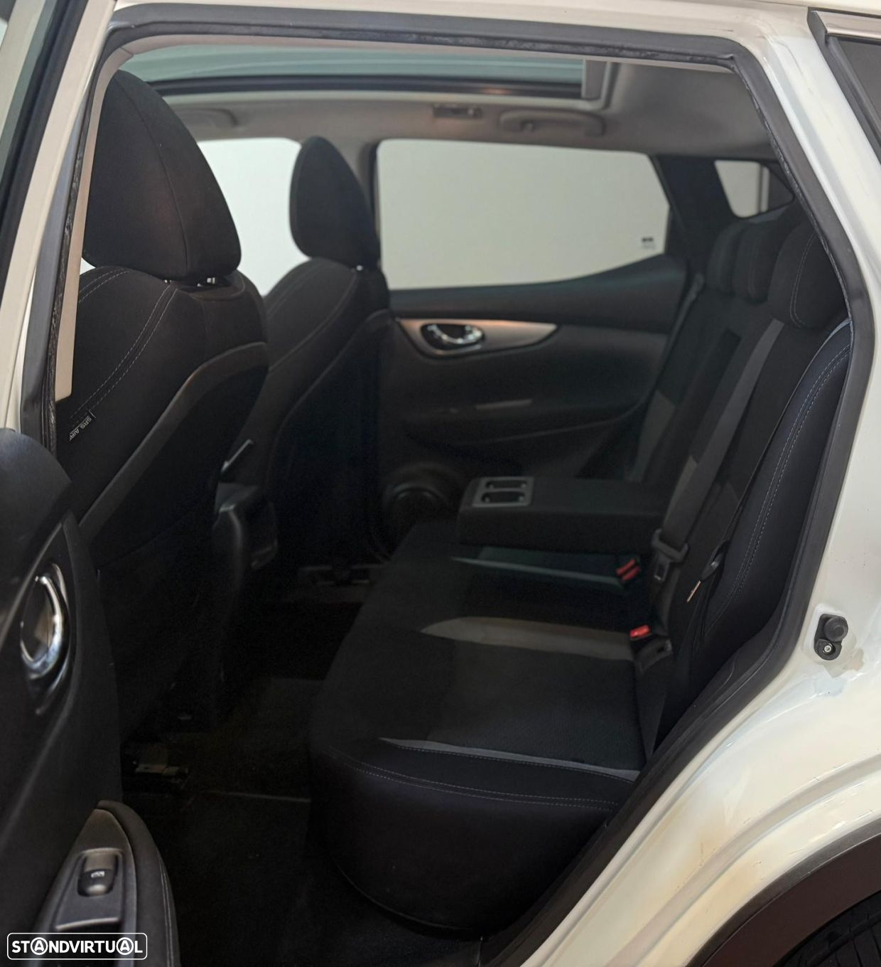 Nissan Qashqai 1.5 dCi Tekna - 13