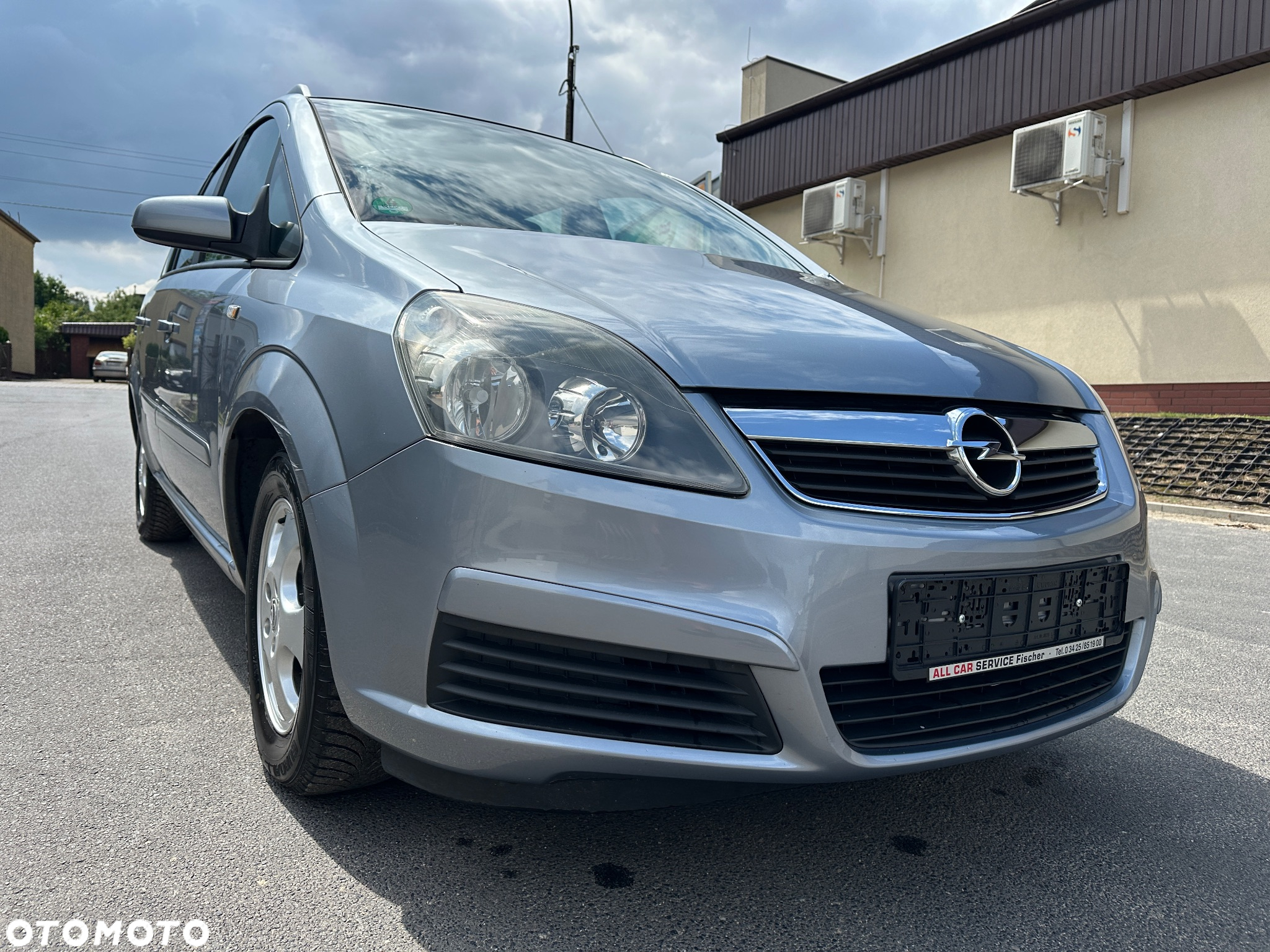 Opel Zafira - 15
