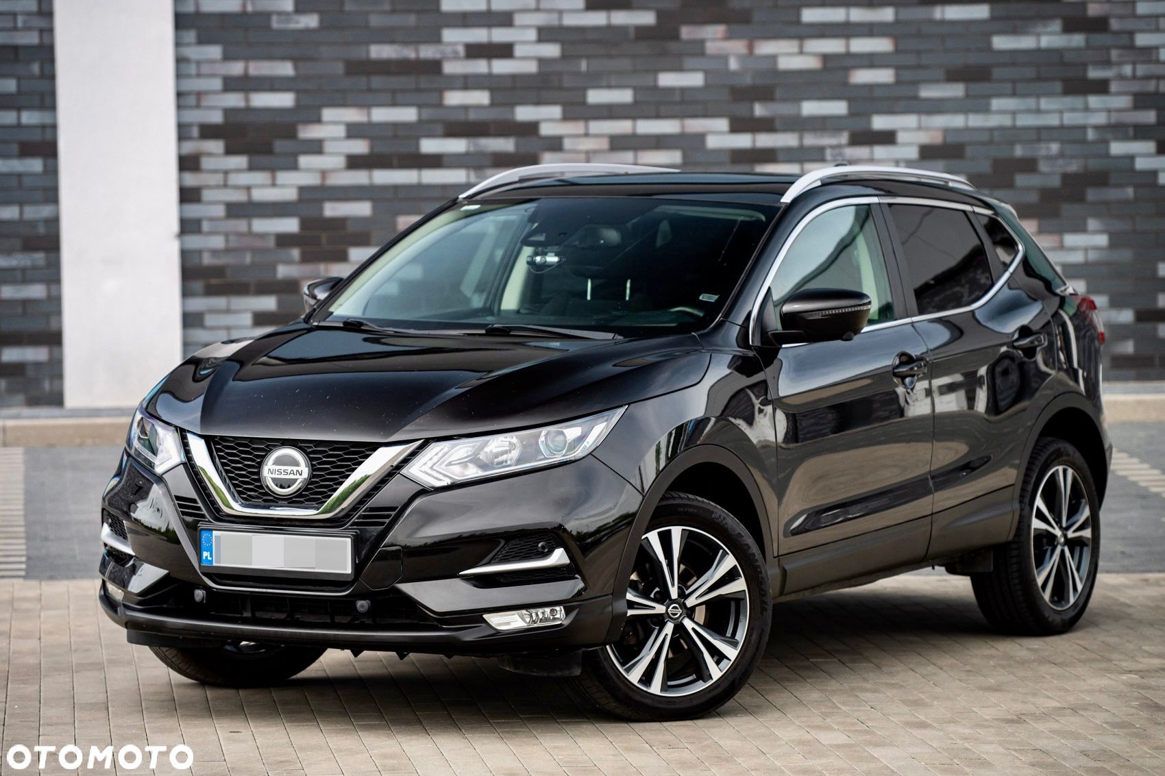 Nissan Qashqai 1.3 DIG-T N-Connecta - 1